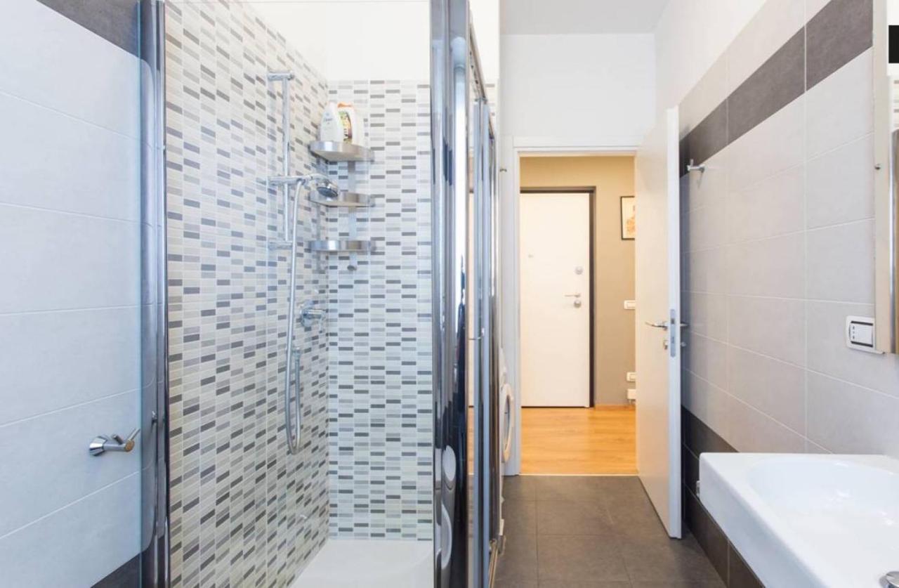 Gulli Suite Luxury Милано Екстериор снимка